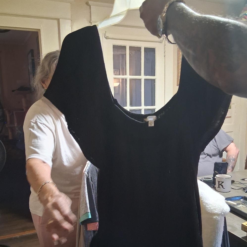 Black Short Sleeve Dress